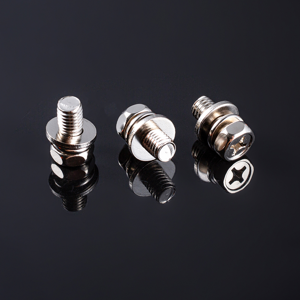 Tornillo combinado de cabeza plana